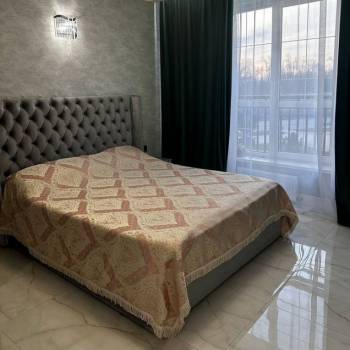 Сдается 2-х комнатная квартира, 75 м²