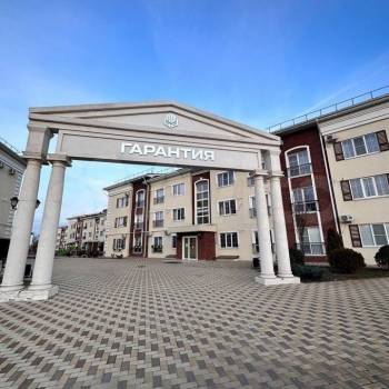 Сдается 2-х комнатная квартира, 75 м²