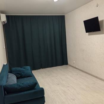 Сдается 1-комнатная квартира, 39 м²