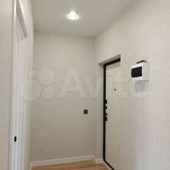 Продается 1-комнатная квартира, 35 м²