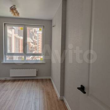 Продается 1-комнатная квартира, 35 м²