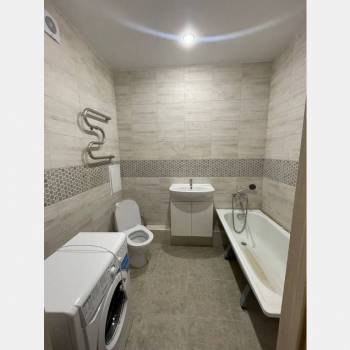 Продается 1-комнатная квартира, 44 м²