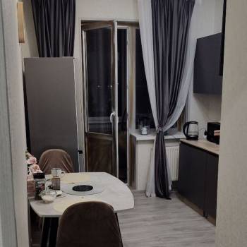 Продается 1-комнатная квартира, 37,1 м²