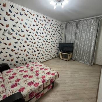 Сдается 1-комнатная квартира, 36 м²