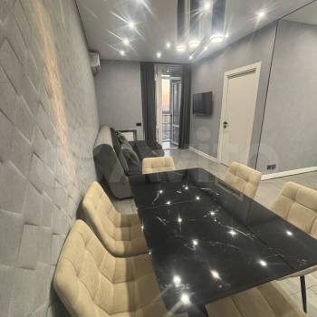 Сдается 1-комнатная квартира, 49 м²