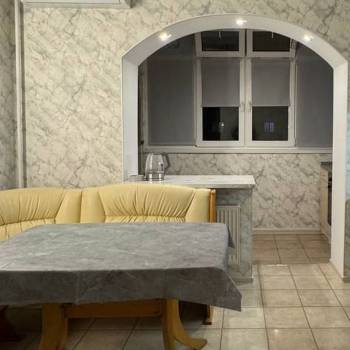 Сдается 2-х комнатная квартира, 59,6 м²