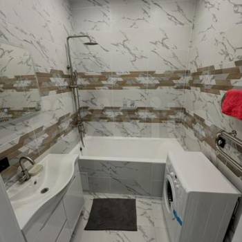 Сдается 2-х комнатная квартира, 73 м²