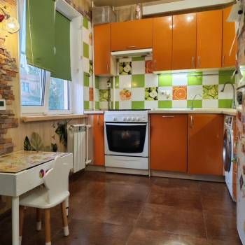 Продается 3-х комнатная квартира, 59 м²