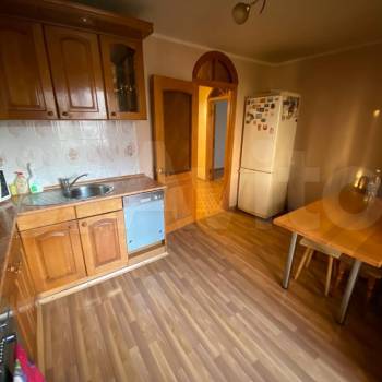 Продается Многокомнатная квартира, 111,9 м²