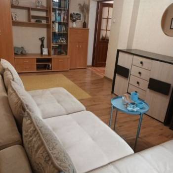 Сдается 2-х комнатная квартира, 58 м²