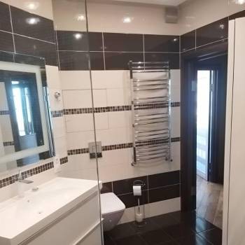 Продается 1-комнатная квартира, 52 м²