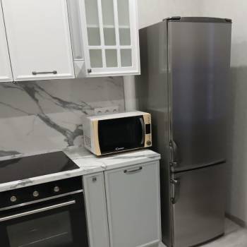 Сдается 1-комнатная квартира, 42 м²