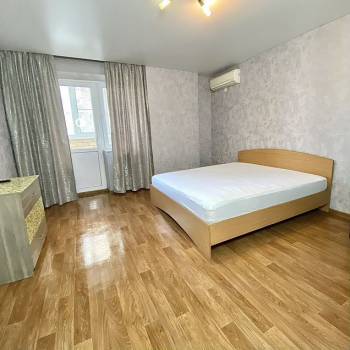 Сдается 2-х комнатная квартира, 66 м²