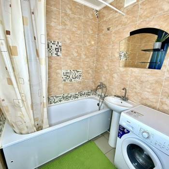 Сдается 2-х комнатная квартира, 66 м²