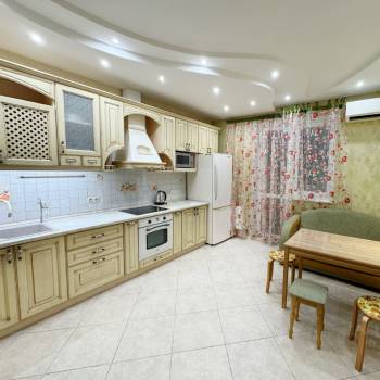 Сдается Многокомнатная квартира, 104 м²
