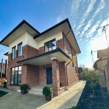 Продается Дом, 230 м²