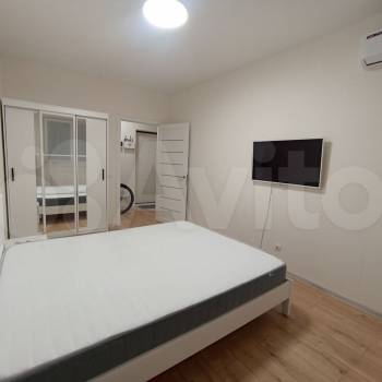 Сдается 1-комнатная квартира, 35 м²