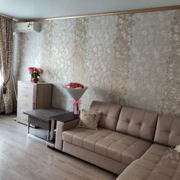 Сдается 1-комнатная квартира, 40 м²