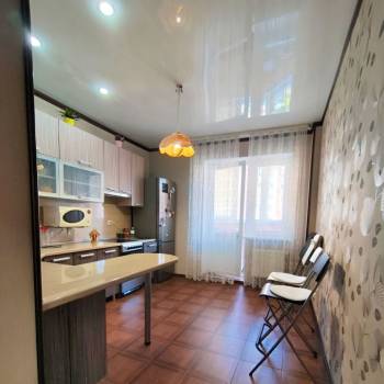 Сдается 1-комнатная квартира, 40 м²