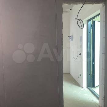 Продается 1-комнатная квартира, 27,6 м²