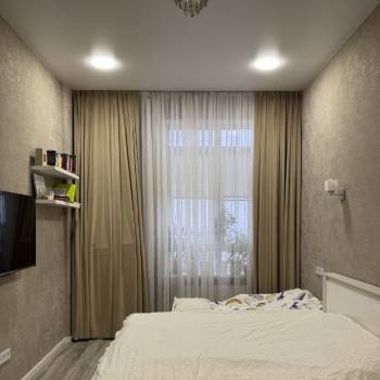 Продается 1-комнатная квартира, 49 м²