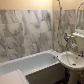 Продается 1-комнатная квартира, 37,3 м²