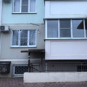 Продается 1-комнатная квартира, 37,3 м²