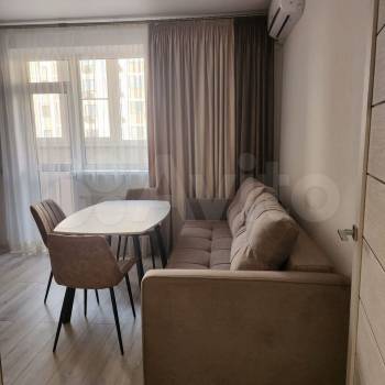 Сдается 1-комнатная квартира, 37 м²