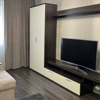 Сдается 1-комнатная квартира, 46 м²