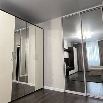 Сдается 1-комнатная квартира, 46 м²