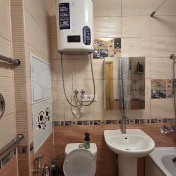 Сдается 1-комнатная квартира, 40 м²