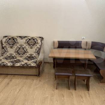 Сдается 2-х комнатная квартира, 80 м²