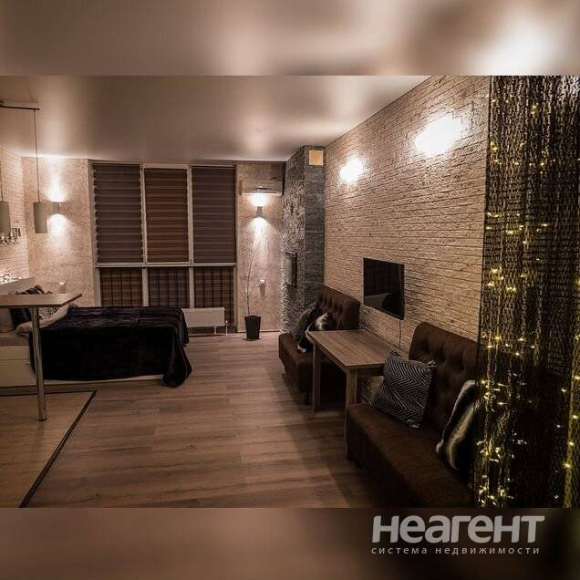 Продам студию, ул. Дунаевского