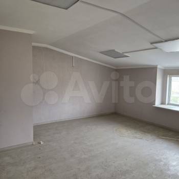 Продается Нежилое помещение, 370 м²