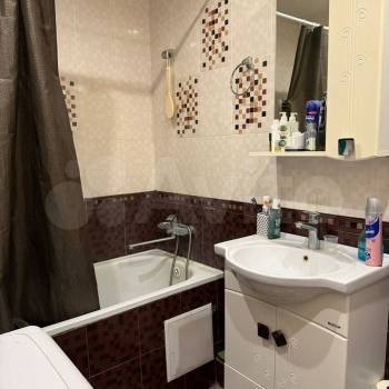 Сдается 1-комнатная квартира, 40 м²