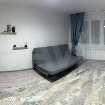 Сдается 1-комнатная квартира, 40 м²