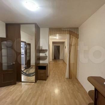 Продается 3-х комнатная квартира, 104 м²
