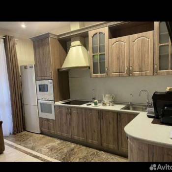 Сдается 1-комнатная квартира, 50 м²