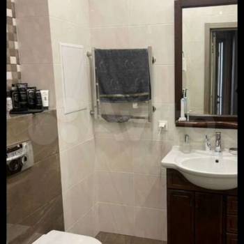 Сдается 1-комнатная квартира, 50 м²