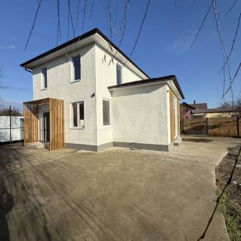 Продается Дом, 100 м²