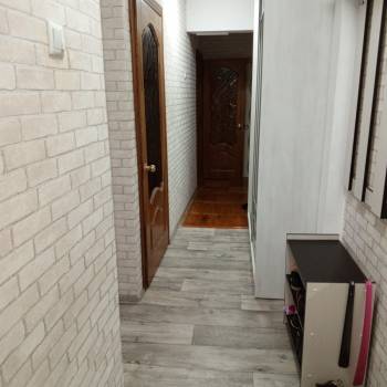 Продается 3-х комнатная квартира, 61 м²
