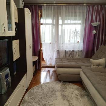 Продается 3-х комнатная квартира, 61 м²