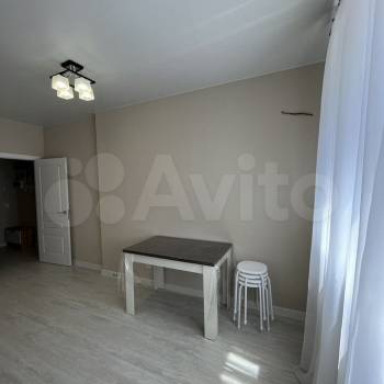 Сдается 1-комнатная квартира, 43 м²