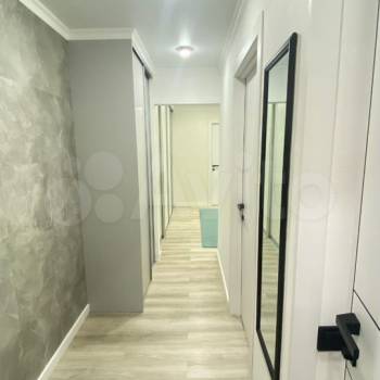 Продается Многокомнатная квартира, 65,7 м²