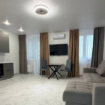 Сдается 1-комнатная квартира, 55 м²