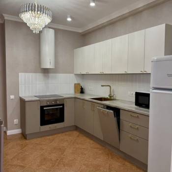 Сдается 2-х комнатная квартира, 88,3 м²