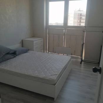 Сдается 2-х комнатная квартира, 56 м²