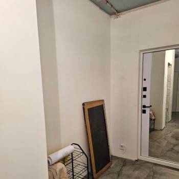 Продается 3-х комнатная квартира, 911 м²