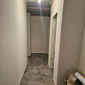 Продается 3-х комнатная квартира, 911 м²