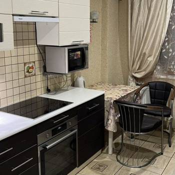 Сдается 1-комнатная квартира, 39,8 м²